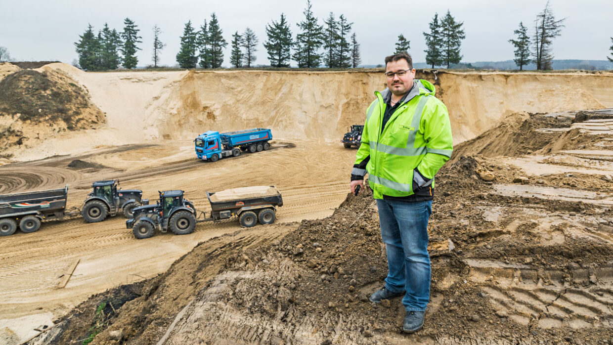 Sönke Krey Erdbewegung Gmbh & Co. Kg flurundfurche.de